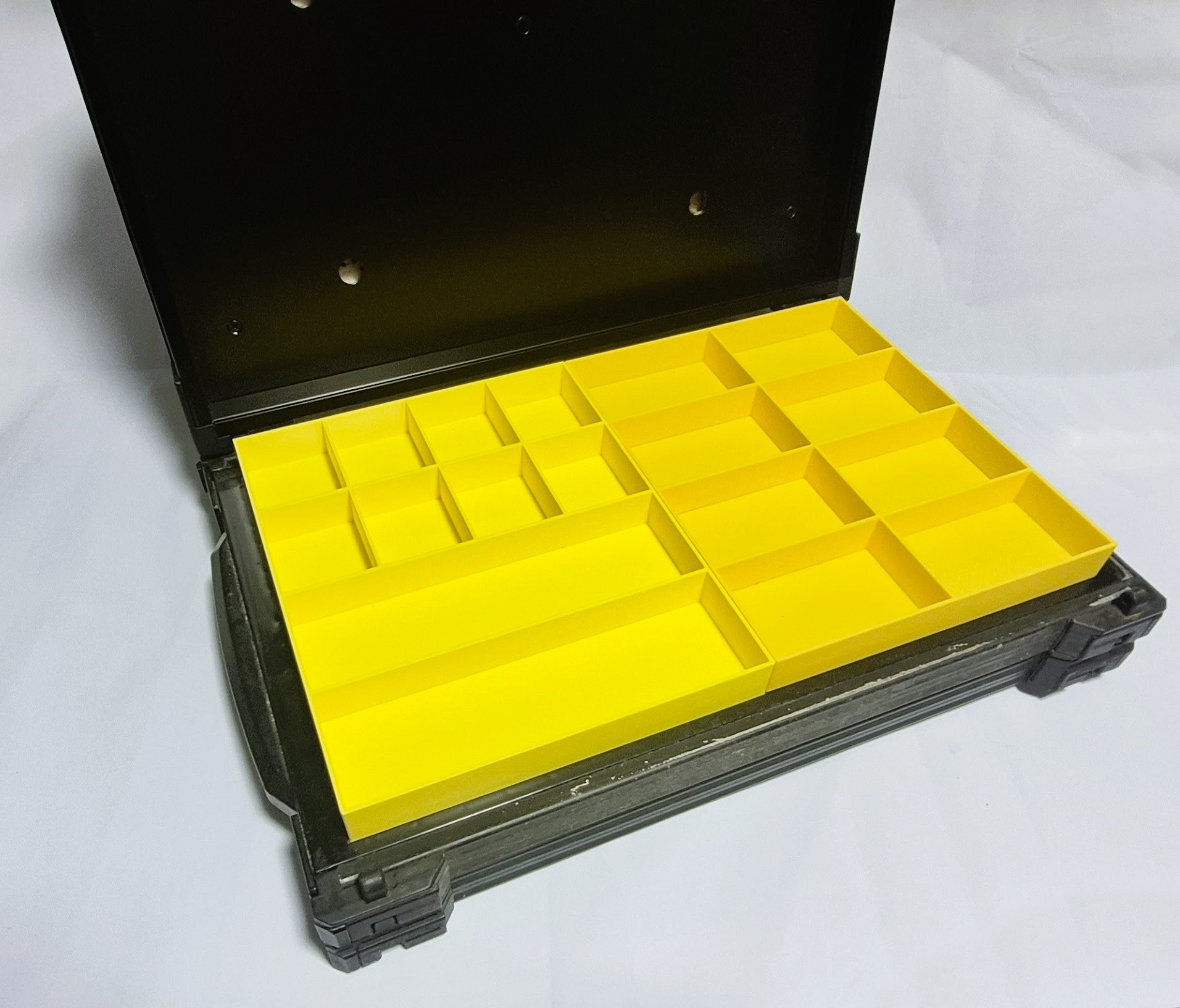 Matrix Under Seat Organisers - Image 4